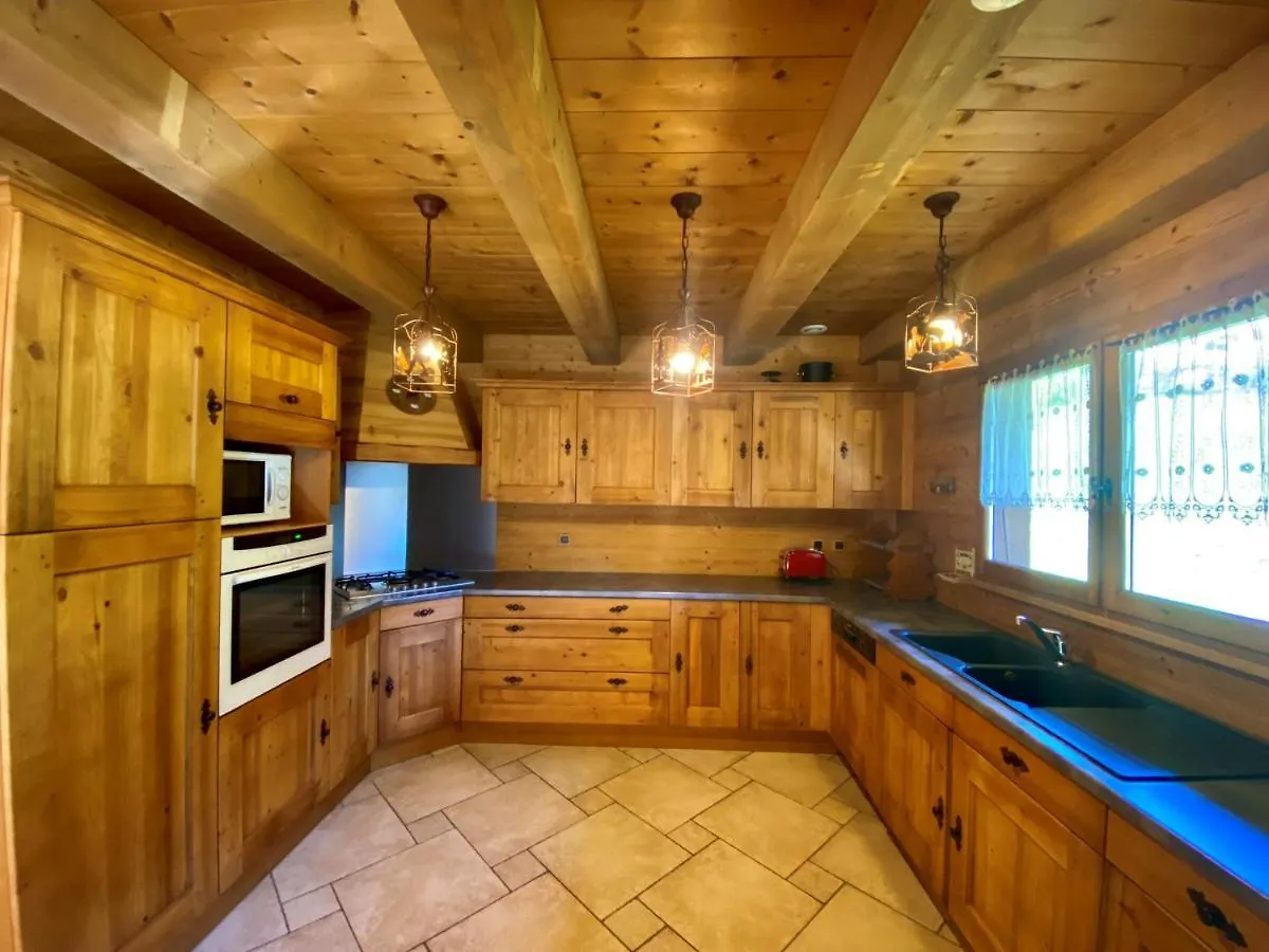 Chalet Les Noisetiers Chatel